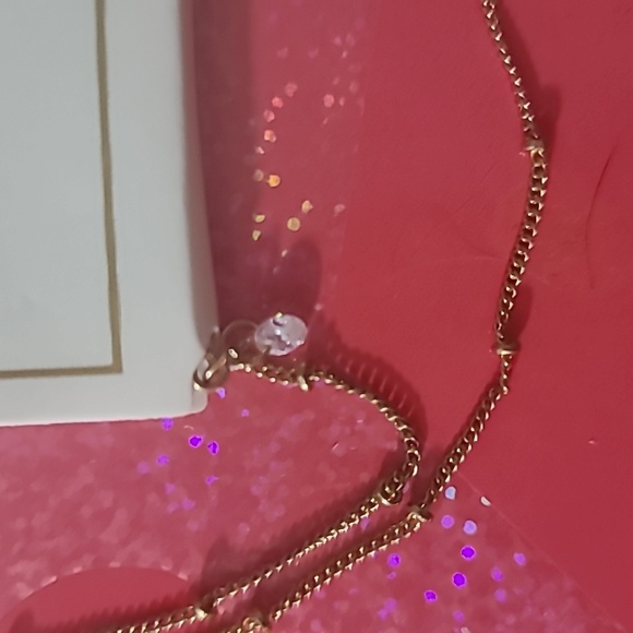 Gold long necklace - Picture 4 of 4